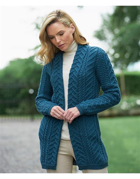 Aran Pattern Edge To Edge Coat Ladies Cardigan Knitting Patterns Knitting Patterns Free