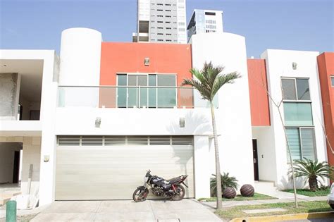 Casa En Venta En Playas Del Conchal Con Vista Al Mar Y Alberca I