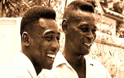 Dondinho Ayah Sekaligus Mentor Seorang Pele Seputar Bola