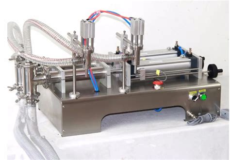 Two Nozzles Pneumatic Liquid Filling Pump Machine Ml For Liquid