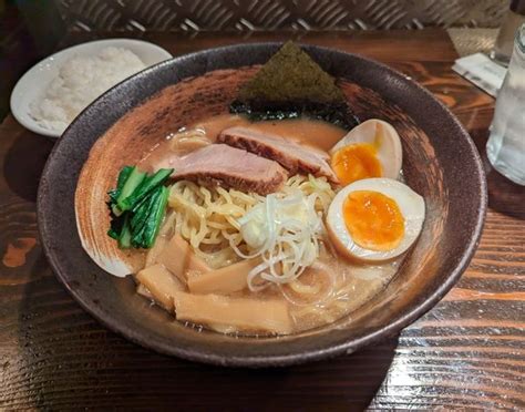 一三五味玉天虎のレビュー ラーメンデータベース