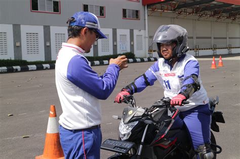 Astra Motor Bali Gelar Pelatihan Dan Kompetisi Regional Instruktur