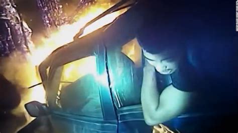 Police Officer Pulls Man From Burning Vehicle Cnn Video