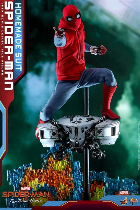 Hot Toys MMS Spider Man Far From Home Spider Man Homemade Suit Version AcareToys