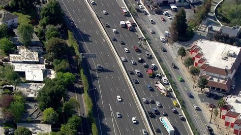 Fatal car wreck in Palo Alto, 3 Highway 101 northbound lanes closed ...