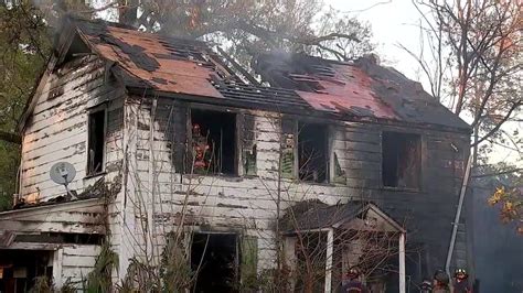 Large fire destroys vacant home near the Medical Center - ABC13 Houston