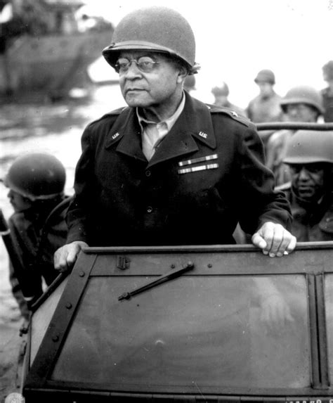 Benjamin O Davis Sr The First African American General In The Us Army Histoire Des Noirs