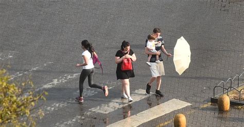 Llovió en Córdoba y sigue vigente el alerta por tormentas fuertes para