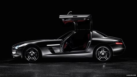 2010 Mercedes-Benz SLS AMG Gullwing - Doors Open - Side | Caricos