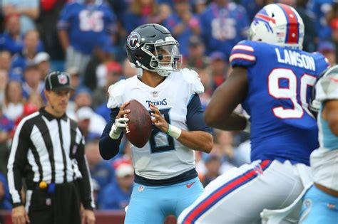The day after: Playing with a heavy heart, Shaq Lawson earns game ball