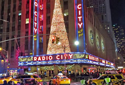 Christmas Spectacular Starring The Radio City Rockettes | All Tickets Inc.