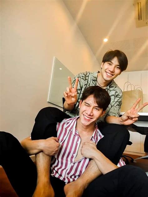 Pin By Heebum On Maxtul Cute Gay Couples Cute Couples Cute Gay