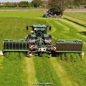 Krone John Deere R Met Krone Easycut Triples Trekkerweb Nl