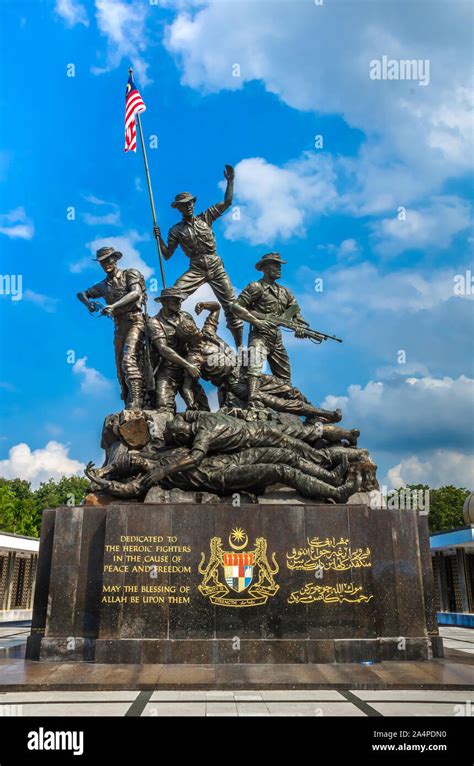 Tugu Negara Hi Res Stock Photography And Images Alamy