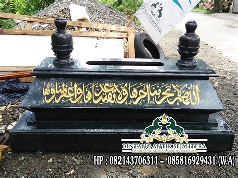 Aneka Model Kijing Makam Bahan Batu Granit Hitam Kwalitas Super