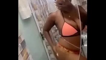 Fóllame sacude su culo XVIDEOS