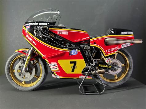 Italeri 1 9 Suzuki RG500 XR27 Barry Sheene International Scale Modeller