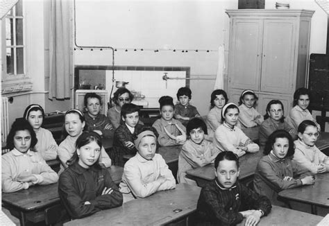 Photo De Classe 6ème De 1962 Collège Pierre Alviset Copains Davant