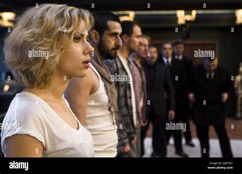 Lucy Scarlett Johansson Hi Res Stock Photography And Images Alamy