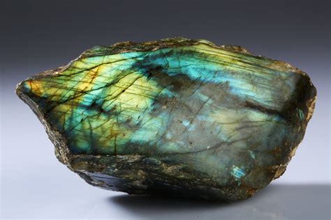 Labradorite Crystal Meaning – Spirit Magicka