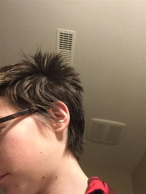 How Do I Stop My Hair From Sticking Up On The Back Sides Like This R Malehairadvice