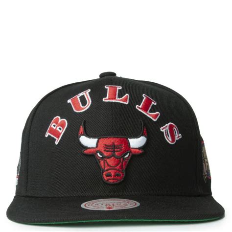 Mitchell And Ness Chicago Bulls Snapback 6hssmm21131 Cbublck Shiekh