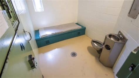 Top Bc Court Upholds Ruling Striking Down Canadas Solitary