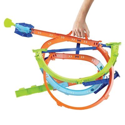Hot Wheels Bumerang Çemberli Yarış Pisti D R