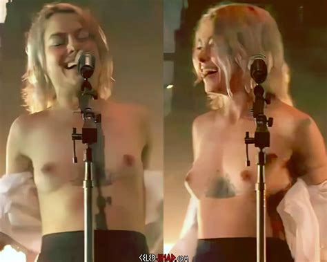 Phoebe Bridgers Nude Tit Flashing In Concert