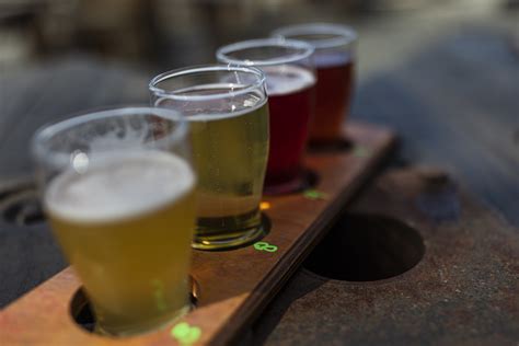 Ask A Beer Expert: What Makes An IPA Different From Other Beers ...