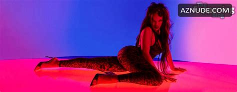 Rihanna Sexy And Hot Poses Her Gorgeous Body In A Photoshoot For Savage X Fenty Aznude