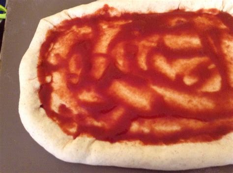 Pizza dough HUT way .. - The blog of the-kitchen-of-sophie