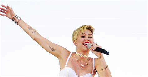 Miley Cyrus More Comfortable Being Naked Than Crying In Front Of People Video Capital Radio