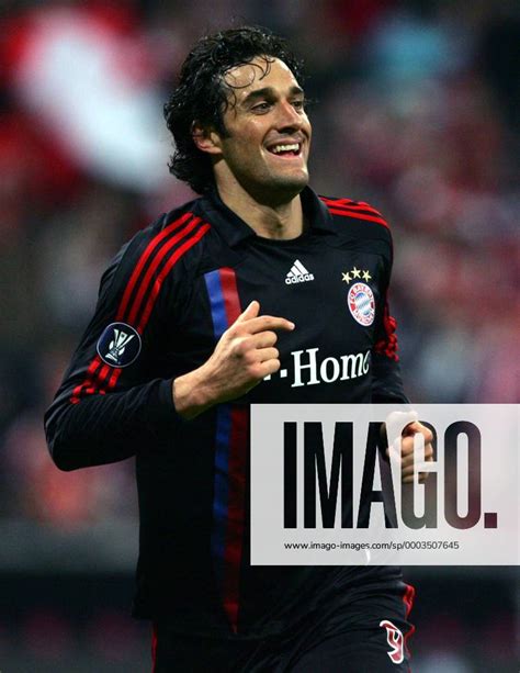 Luca Toni Bayern Fußball EC 3 Herren UEFA Cup 2007 2008 Europapokal