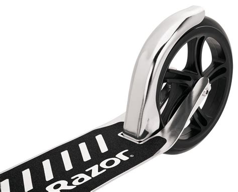 Razor A5 Deluxe Scooter – Rewards Shop Australia