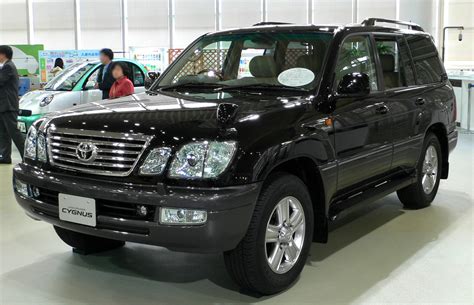 2005 Toyota Land Cruiser - Information and photos - MOMENTcar