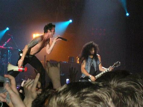 Velvet Revolver Concert Dates