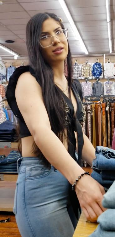 Stunning Latina Pt Tier Tight Jeans Forum