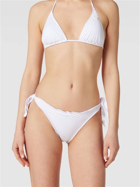 Kup Online Guess Figi Bikini Z Wi Zanym Detalem Model Cheecky Brief Bia Y