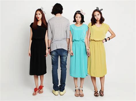 Những tình bạn kinh dị của hot girl