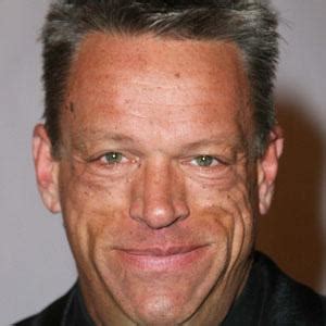 Brian Thompson - Age, Family, Bio | Famous Birthdays