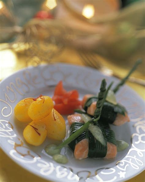 Ged Mpfter Lachs Im Lauchp Ckchen Mit Kartoffeln Rezept Eat Smarter