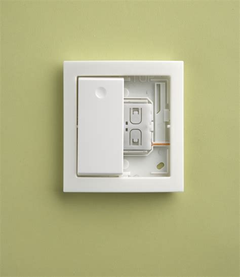 Wireless light switches - Connected Magazine