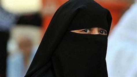 Muslim Education Society In Kerala Bans Face Covering Attire In 150