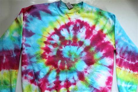 Tie Dye Sweatshirt How To Tie Dye A Sweatshirt At Home Ab Crafty