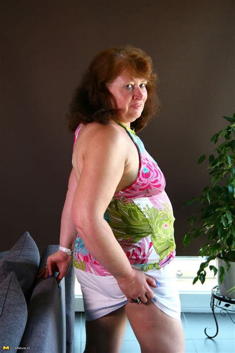 Chunky Dutch Housewife Feeling Naughty Porn Pictures XXX Photos Sex Images PICTOA