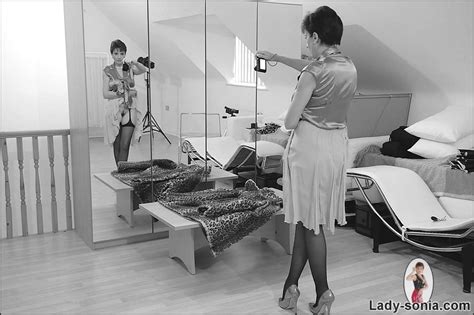 Busty British Nylons Mature Gets Turned On Photographing Herself Porn Pictures Xxx Photos Sex