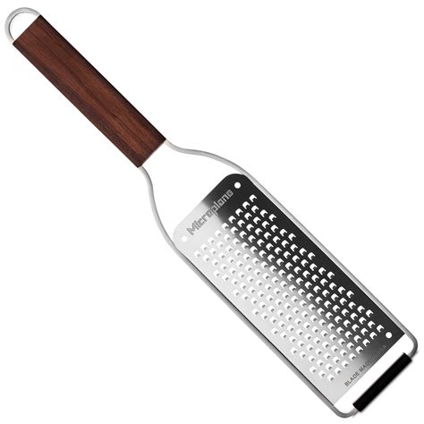 Microplane Master Series Grater - Grater with walnut handle ...