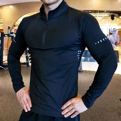 Comprar Camiseta Manga Longa Fitness Gola Alta e Zíper R 142 02