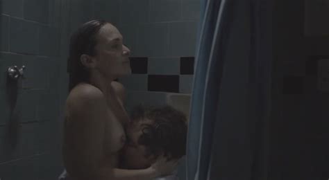 Naked Gabriela Duarte In Ningu M Ama Ningu M Por Mais De Dois Anos